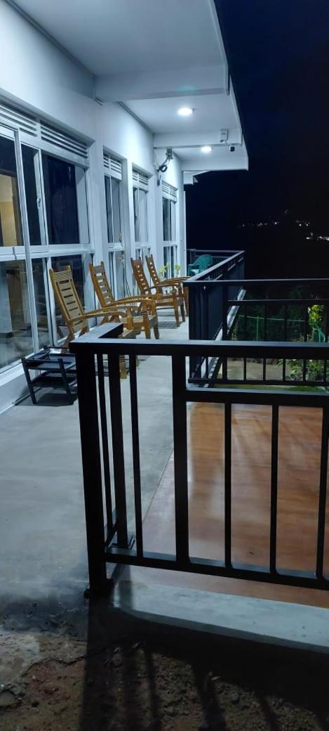 Ella Touch Bed & Breakfast Exterior foto